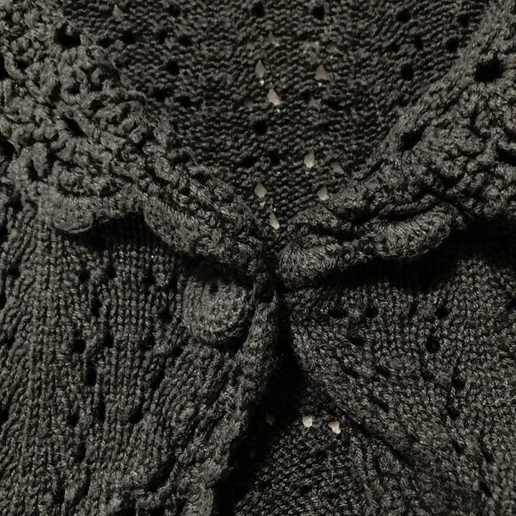 RICKI'S Vintage black short-sleeve scalloped shawl collar v-neck cardigan MEDIUM - Picture 6 of 15